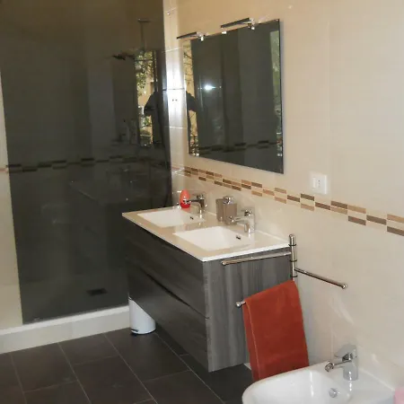 Bed & Breakfast Lo Scoiattolo 3*