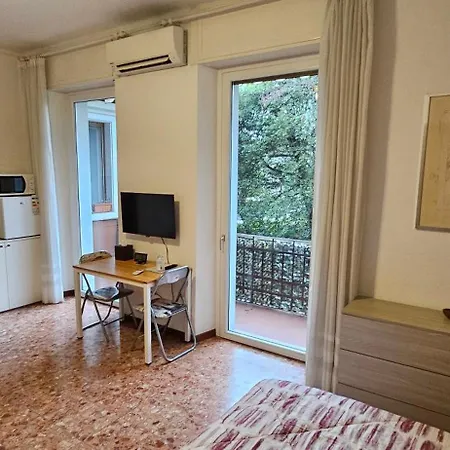 Nocleg ze śniadaniem Lo Scoiattolo 3*