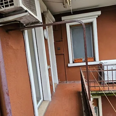 Lo Scoiattolo Nocleg ze śniadaniem Werona